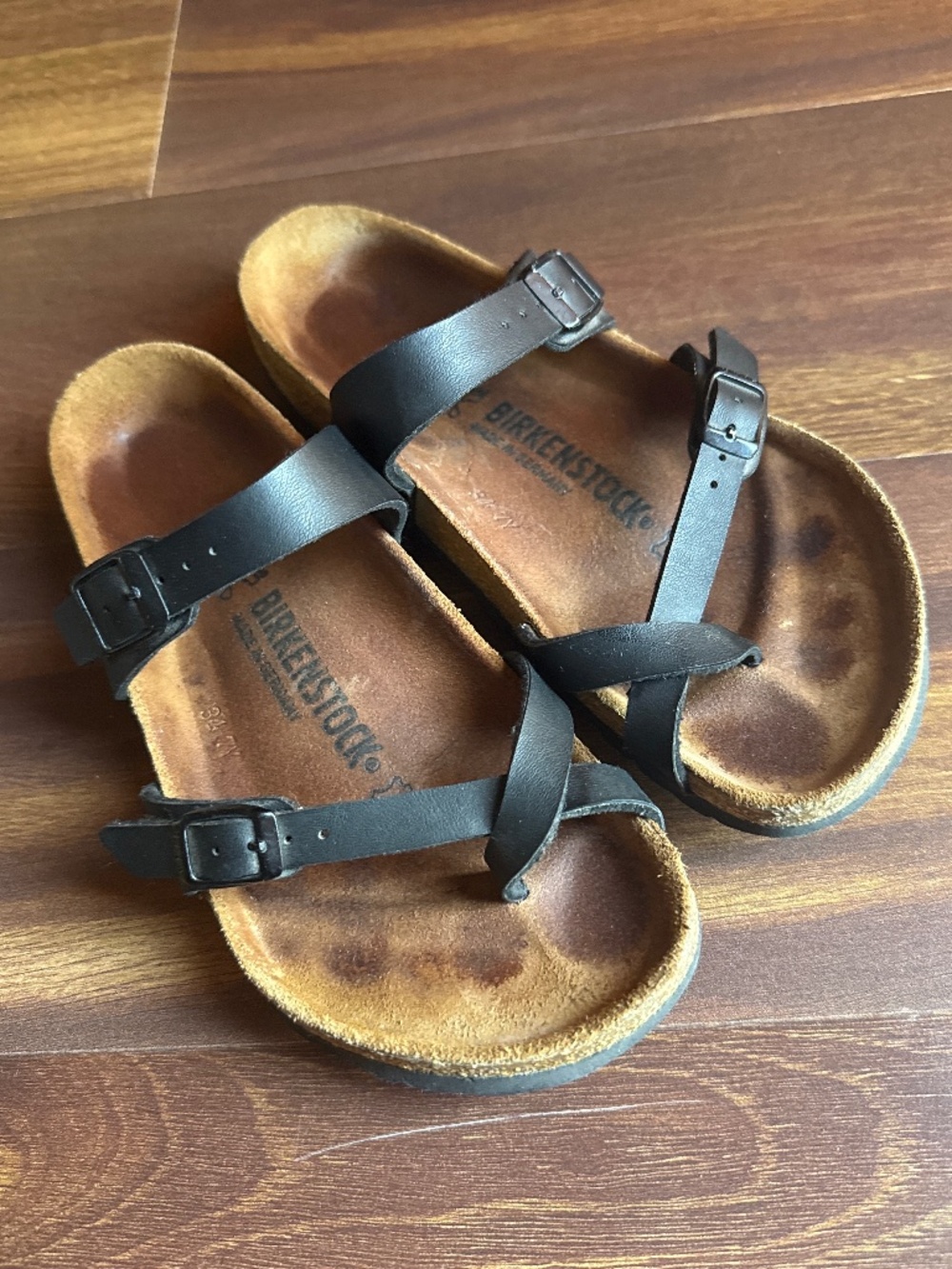 BIRKENSTOCK Slippers Size EU 37 or US 6